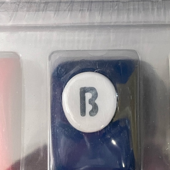 Alphabet Punch Set Scrapbooking Card Making Crafts Carrying Case New Sealed - Picture 3 of 5